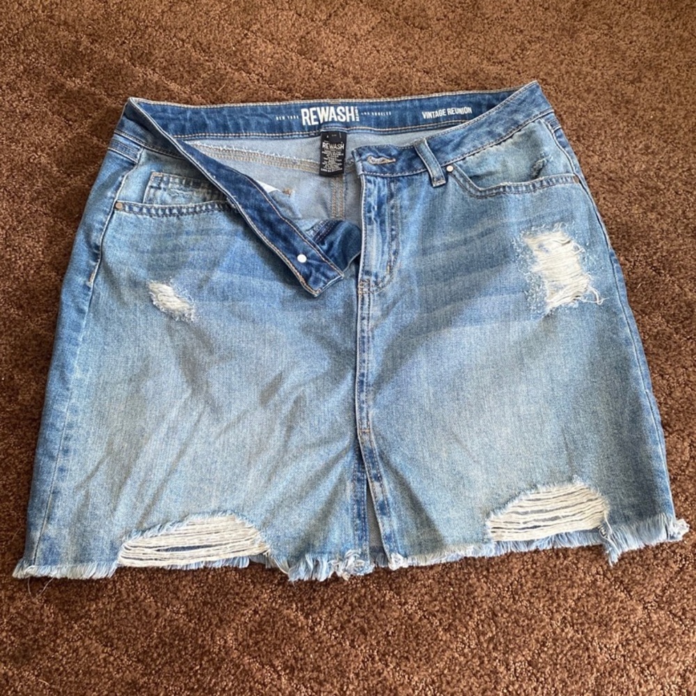 Denim skirt